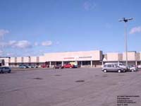 L'ancien Woolco des Galeries Ste-Anne, Qu�bec (Beauport),QC
