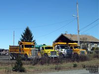 Unidentified International truck